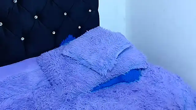 Snapshot of Gabi_Jhons_23 chatting on November 2025 10:37:01 AM Gabi Jhons 23 online show from November 2025 10:37:01 AM