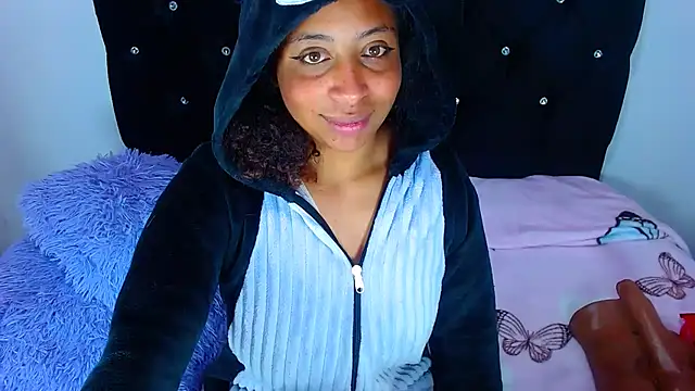 Snapshot of Gabi_Jhons_23 chatting on December 2025 08:30:02 AM Gabi Jhons 23 online show from December 2025 08:30:02 AM