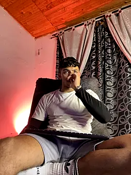 ArturoCardona  online show from October 2025 12:49:02 AM