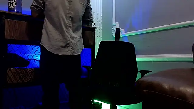 ArturoCardona  online show from January 2026 08:44:02 PM