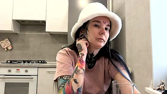 HighelikeGirl online show from March 2026 06:28:02 AM