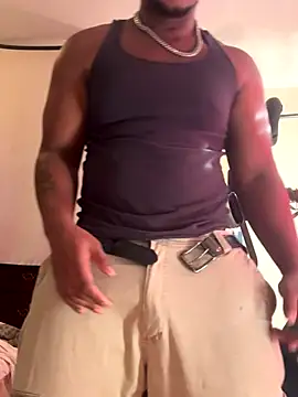 KeYBuMp323 online show from November 2025 05:02:01 PM