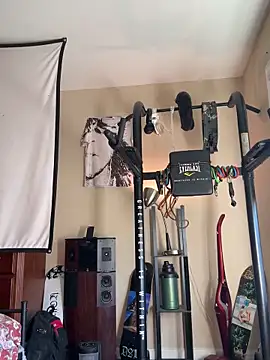 KeYBuMp323 online show from December 2025 03:17:02 PM