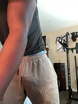 Snapshot of KeYBuMp323 chatting on April 2026 03:20:01 PM KeYBuMp323 online show from April 2026 03:20:01 PM