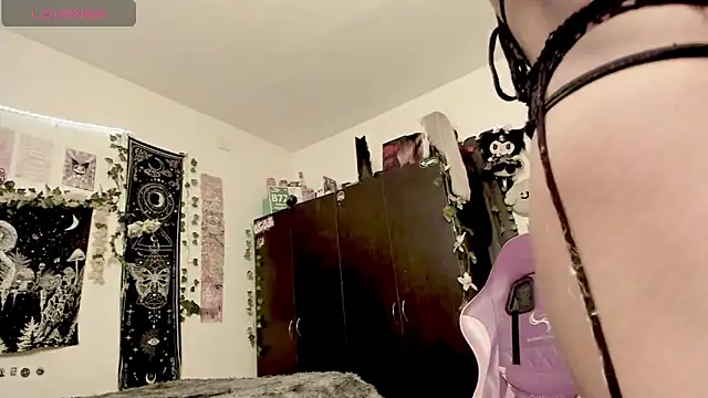 GothKitten666 online show from May 2026 09:38:01 PM