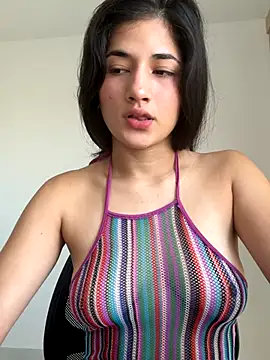 LauraCatalina online show from September 2025 12:51:01 PM