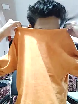 Snapshot of yung_cplz chatting on September 2025 01:12:01 PM yung cplz online show from September 2025 01:12:01 PM