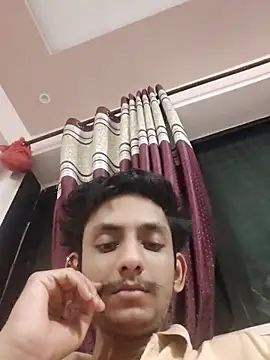 Snapshot of yung_cplz chatting on September 2025 04:42:01 PM yung cplz online show from September 2025 04:42:01 PM