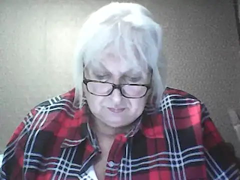 Alexia64231 online show from January 2026 10:33:02 PM