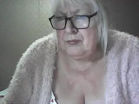 Snapshot of Alexia64231 chatting on April 2026 02:53:02 AM Alexia64231 online show from April 2026 02:53:02 AM