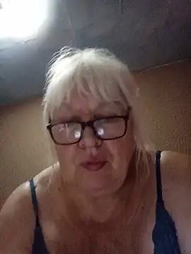 Alexia64231 online show from July 2026 04:32:02 PM