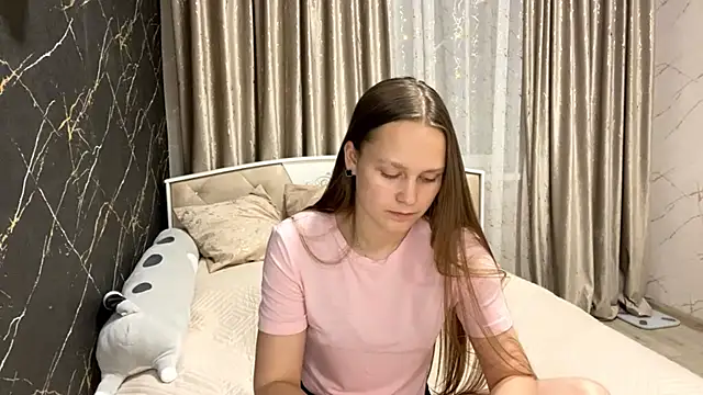 SoSweetGirl online show from October 2025 12:05:02 PM