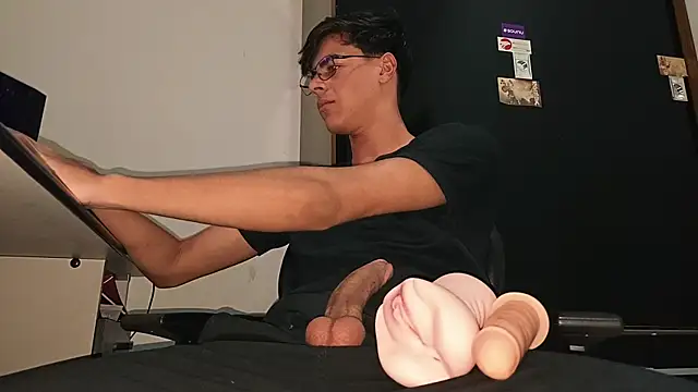 ThbxToyou online show from November 2025 09:14:01 PM