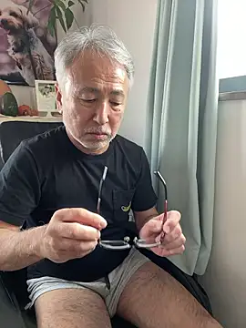 gholly2007 online show from November 2025 06:02:02 AM