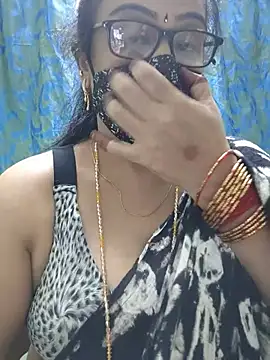 Snapshot of sweet-lotus chatting on July 2026 05:31:01 PM sweet-lotus online show from July 2026 05:31:01 PM