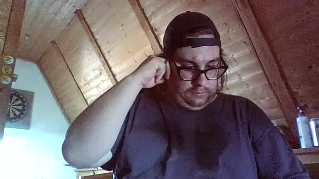 Snapshot of chubbyDavid1998 chatting on March 2026 01:28:02 PM chubbyDavid1998 online show from March 2026 01:28:02 PM