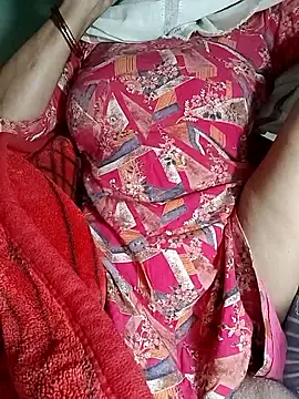 Hotty-Monaa online show from December 2025 04:58:02 PM