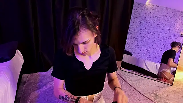 Snapshot of Anjela_Botton chatting on November 2025 06:40:01 PM Anjela Botton online show from November 2025 06:40:01 PM