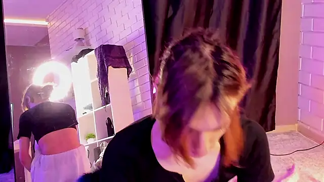 Snapshot of Anjela_Botton chatting on November 2025 06:21:01 PM Anjela Botton online show from November 2025 06:21:01 PM