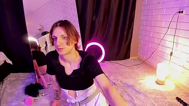 Snapshot of Anjela_Botton chatting on November 2025 06:32:01 PM Anjela Botton online show from November 2025 06:32:01 PM