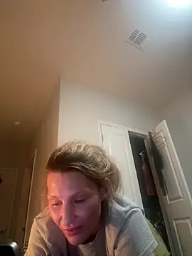 BaddieBossXX2 online show from July 2026 05:21:01 AM