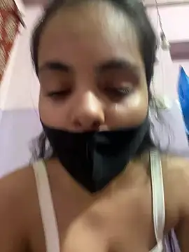 Snapshot of Sandhya_77 chatting on May 2026 05:46:02 AM Sandhya 77 online show from May 2026 05:46:02 AM