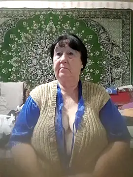 CrystalLime6411 online show from September 2025 06:04:02 AM