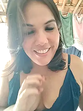 Bellapotencia1985 online show from September 2025 10:29:01 AM