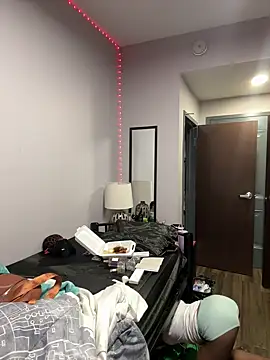 Snapshot of TumieSupreme chatting on September 2025 01:28:02 AM TumieSupreme online show from September 2025 01:28:02 AM