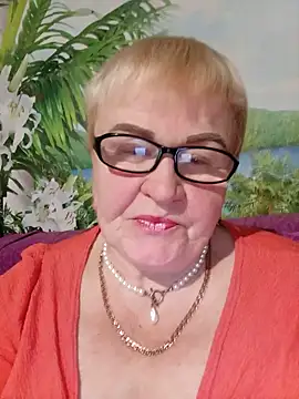 VioletSweet5566 online show from September 2025 05:13:02 PM