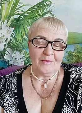 VioletSweet5566 online show from September 2025 10:17:01 AM