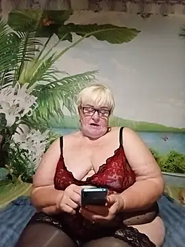 Snapshot of VioletSweet5566 chatting on July 2026 06:22:01 PM VioletSweet5566 online show from July 2026 06:22:01 PM
