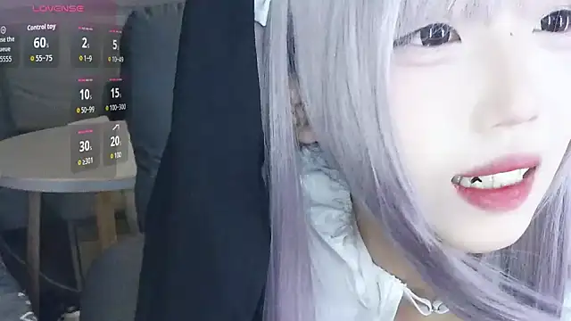 Snapshot of a5l2e0x chatting on October 2025 11:27:01 PM a5l2e0x online show from October 2025 11:27:01 PM