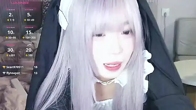 Snapshot of a5l2e0x chatting on October 2025 01:33:02 PM a5l2e0x online show from October 2025 01:33:02 PM