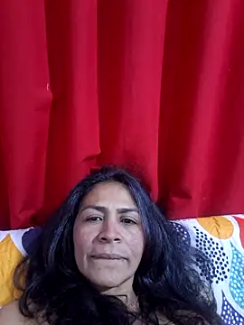 Snapshot of floresblancas chatting on March 2026 02:04:02 AM floresblancas online show from March 2026 02:04:02 AM