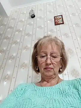 AlikaSwan5821 online show from October 2025 12:04:01 PM