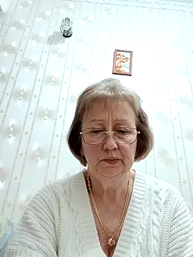 Snapshot of AlikaSwan5821 chatting on February 2026 08:24:01 PM AlikaSwan5821 online show from February 2026 08:24:01 PM