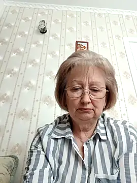 Snapshot of AlikaSwan5821 chatting on May 2026 11:26:01 AM AlikaSwan5821 online show from May 2026 11:26:01 AM