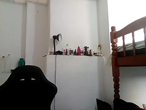 moreno25centimetro online show from October 2025 10:35:02 AM