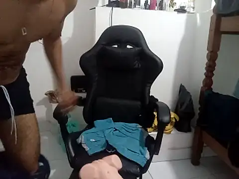 moreno25centimetro online show from October 2025 02:21:02 AM