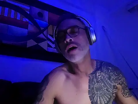 Johhan79 online show from November 2025 05:50:01 AM