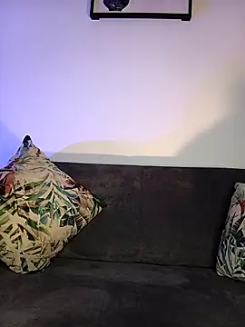 Snapshot of Enzo-wolf33 chatting on October 2025 12:19:02 AM Enzo-wolf33 online show from October 2025 12:19:02 AM