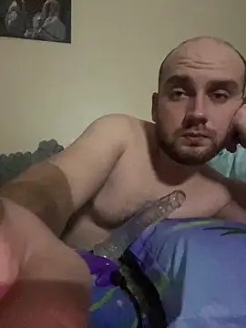 LuckyGirlfriends online show from January 2026 12:37:01 AM