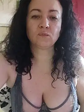 Snapshot of Velvet3451 chatting on November 2025 06:30:01 PM Velvet3451 online show from November 2025 06:30:01 PM