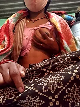 MISS LOVE 001 online show from November 2025 04:29:02 PM