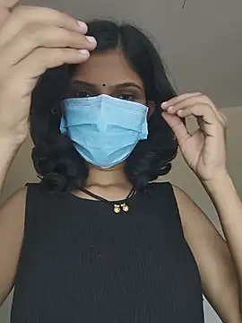 Shivani2002 online show from June 2026 08:28:01 AM