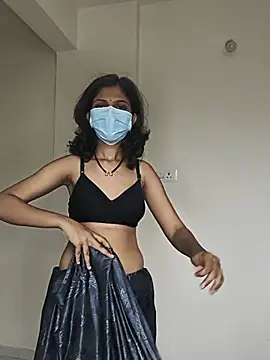 Shivani2002 online show from June 2026 09:37:02 AM