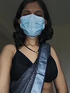Shivani2002 online show from July 2026 11:03:02 AM