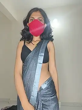 Shivani2002 online show from July 2026 04:20:01 PM