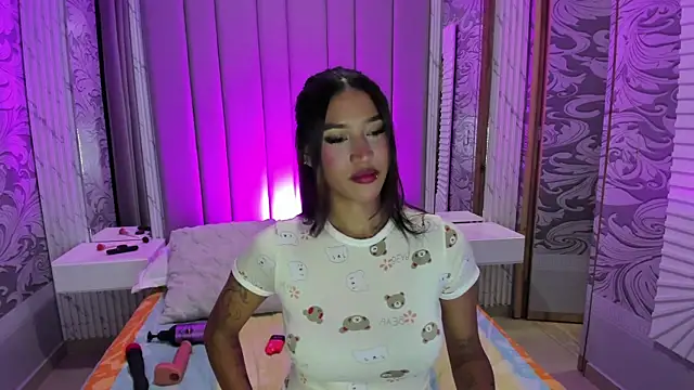 Snapshot of Ailee_naughty chatting on September 2025 02:00:02 AM Ailee naughty online show from September 2025 02:00:02 AM